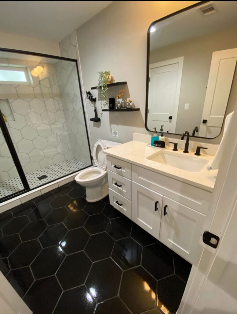 “Bathroom deep cleaning before and after – Nany Cleaning Services LLC”